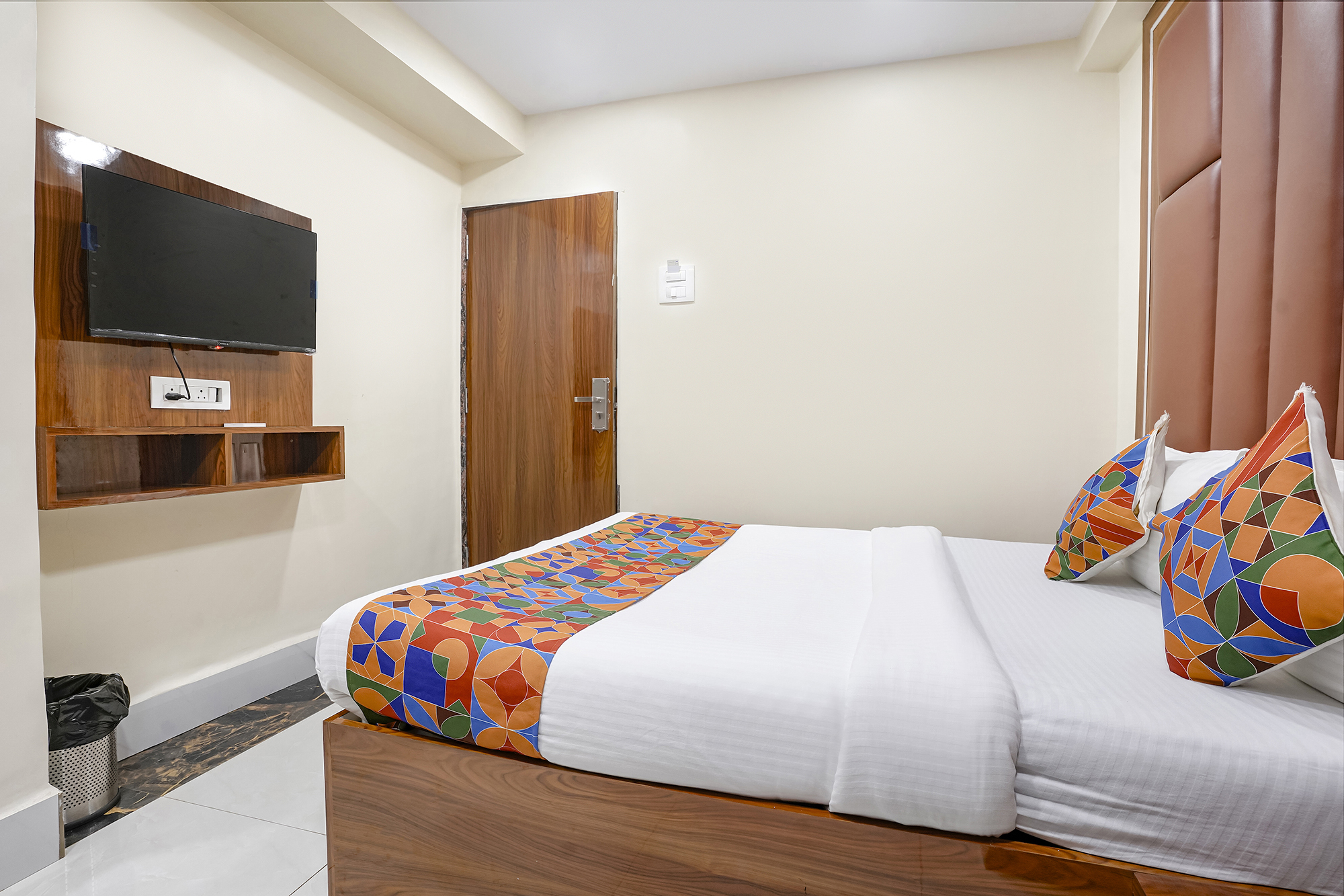 Deluxe Double Room 3