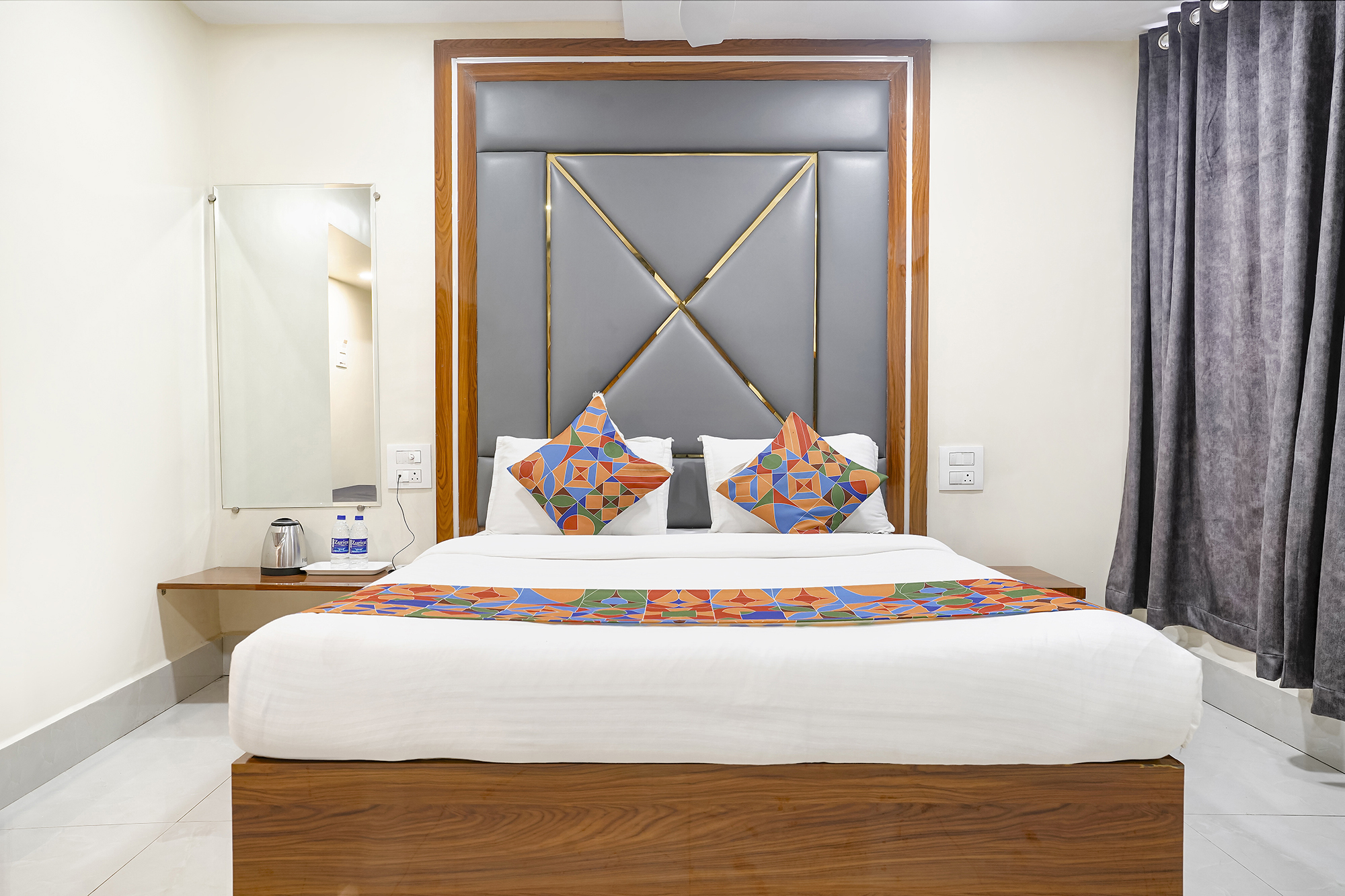 Deluxe Superior Room 3